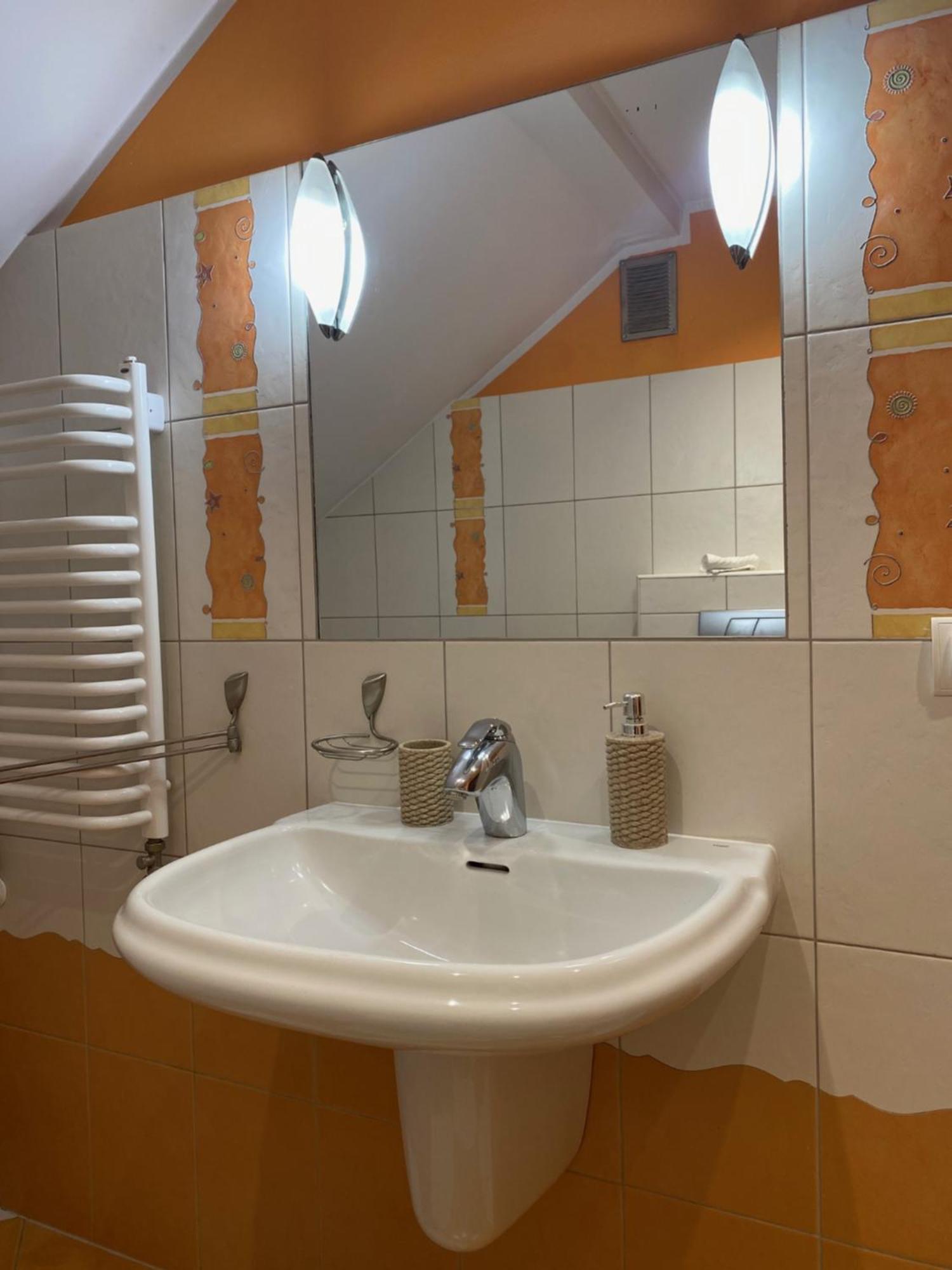 Apartament Plac Moniuszki 11 Kielce Zewnętrze zdjęcie